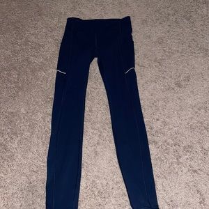 Blue lululemon leggings with pockets